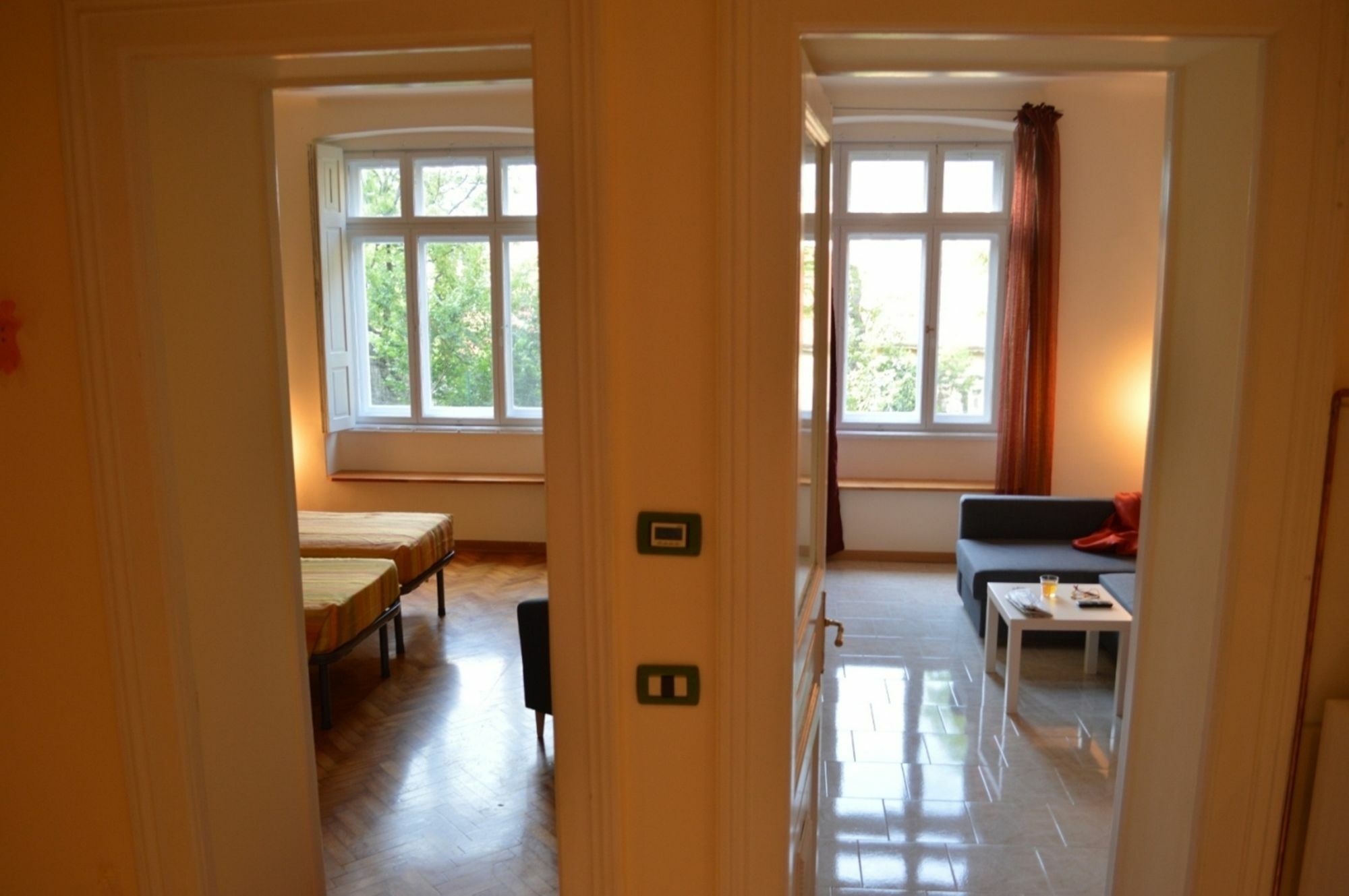 Casa Vacanze All'Angolo Trieste Exterior foto